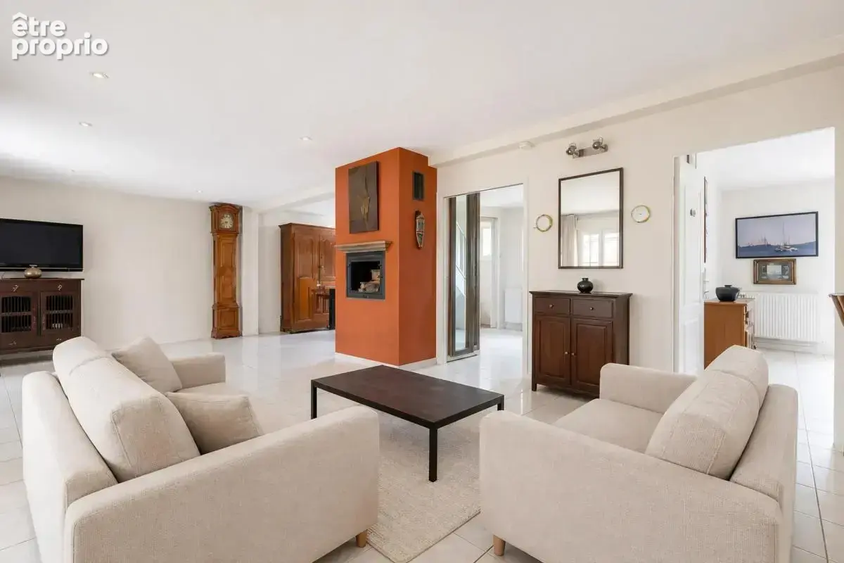 Rare maison familiale 7 pièces à La Norville - photo 4