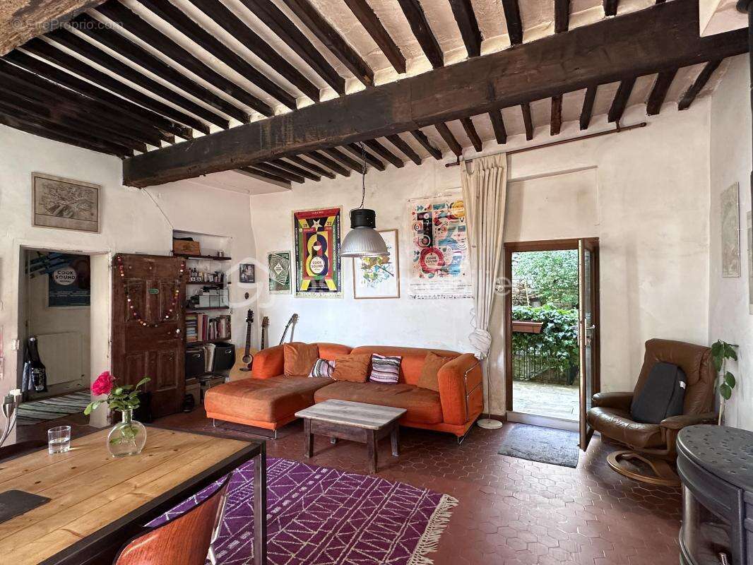Maison à FORCALQUIER