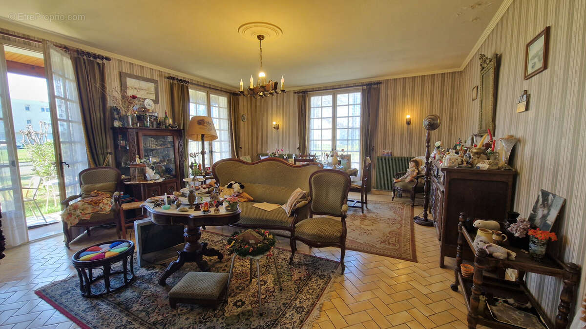 Maison à BAZAS