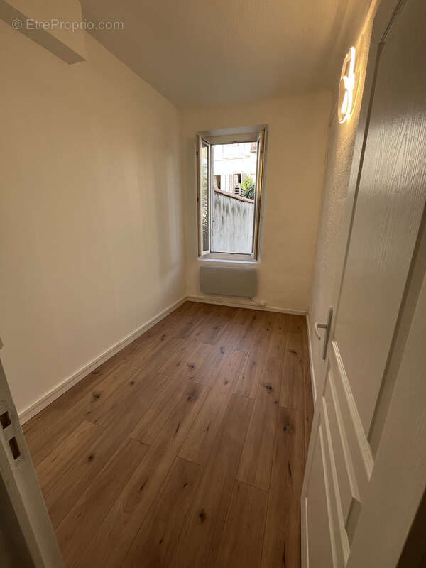 Appartement à MARSEILLE-6E