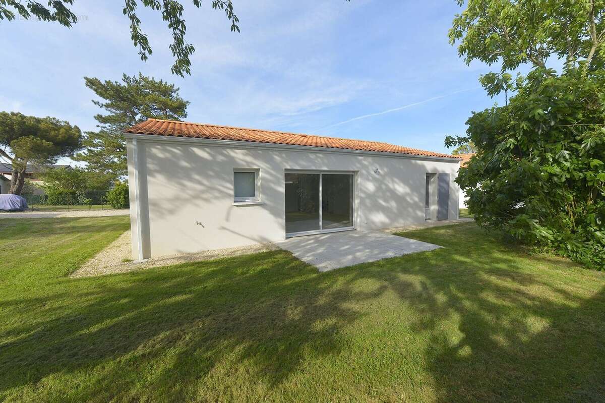 Maison à MESCHERS-SUR-GIRONDE