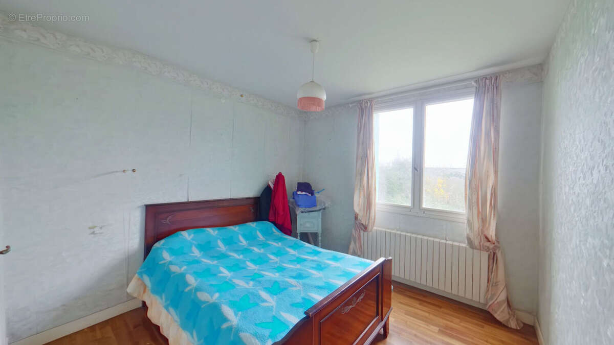 Maison à VOUZAILLES