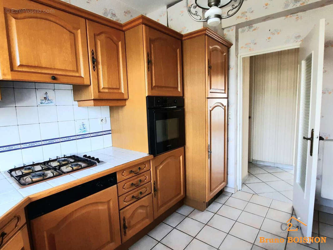 Photo 6 - Appartement à SAINT-PIERRE-DES-CORPS