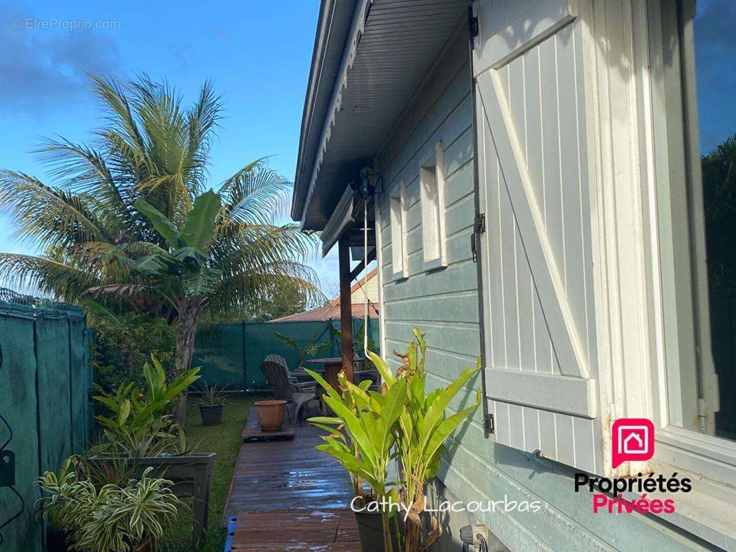 Appartement à PETIT-BOURG