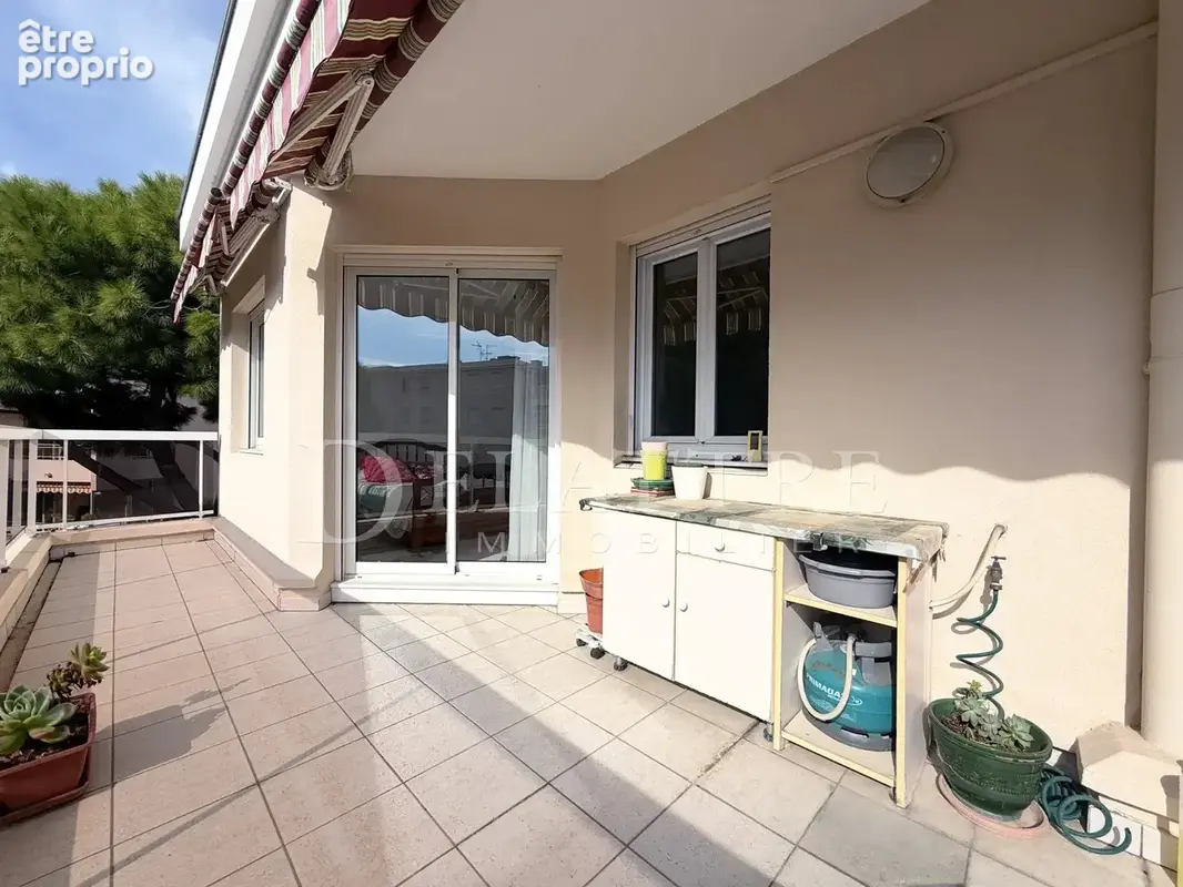 En dernier étage spacieux 4 pièces d’angle avec 2 terrasses - Proche centre-ville - photo 6