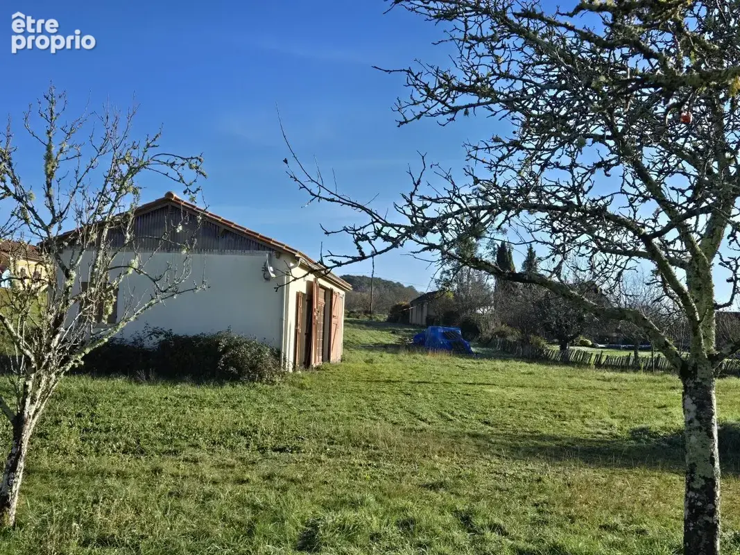 Logement d'été sur 2 700 m2 de terrain! - photo 8