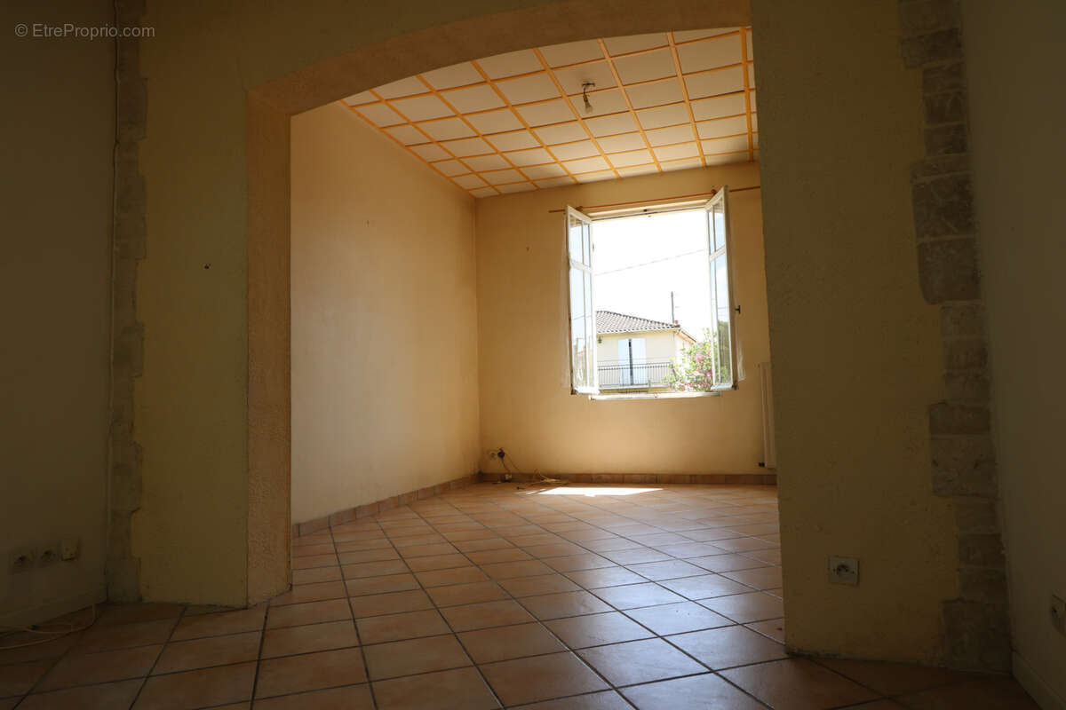 Maison à SAINTES
