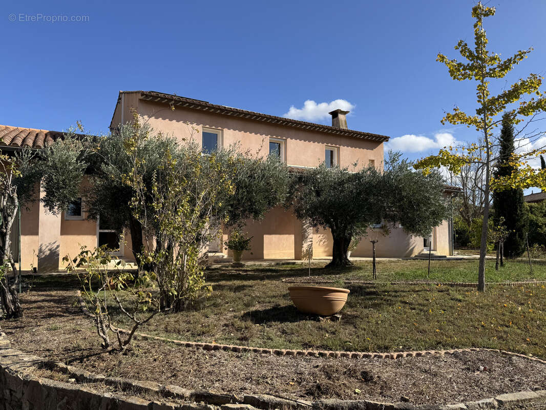 Maison à SAINT-BAUZILLE-DE-LA-SYLVE