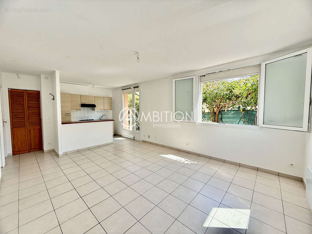 Appartement à SAINT-RAPHAEL