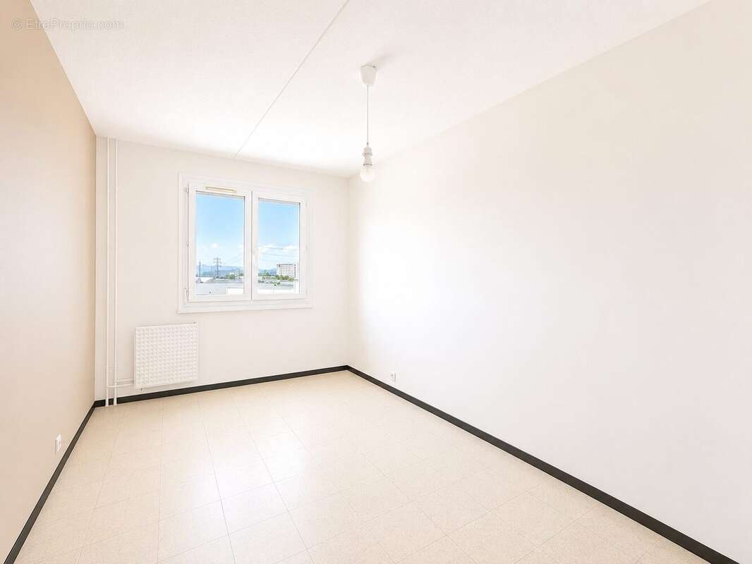 Appartement à VENISSIEUX