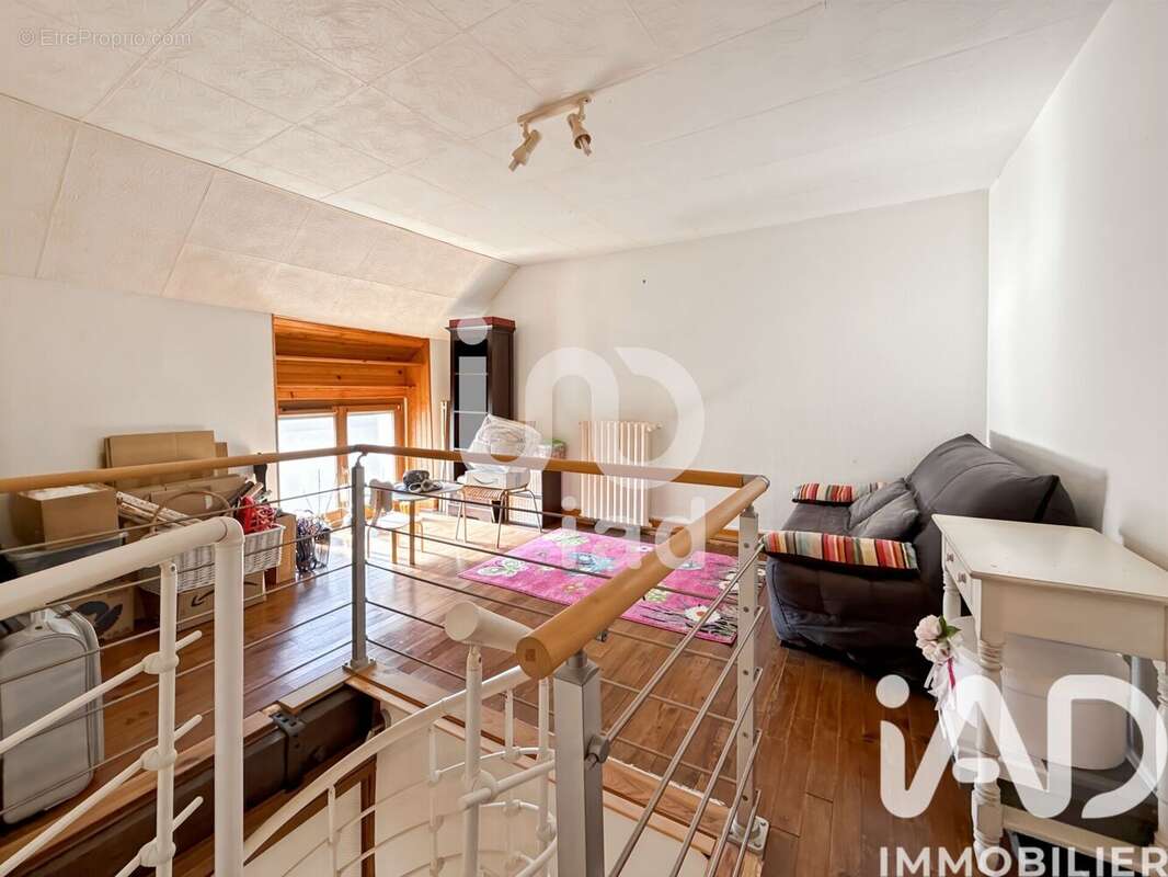 Photo 8 - Maison à COURPALAY