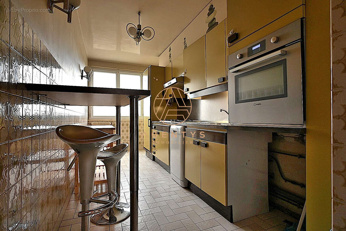 Appartement à CHAMPIGNY-SUR-MARNE