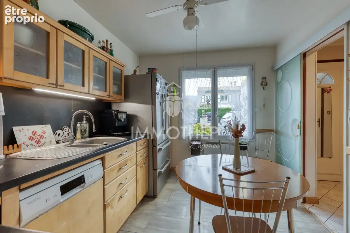 Maison 5 pièces 95 m² à vendre à Echirolles (38130) - photo 4