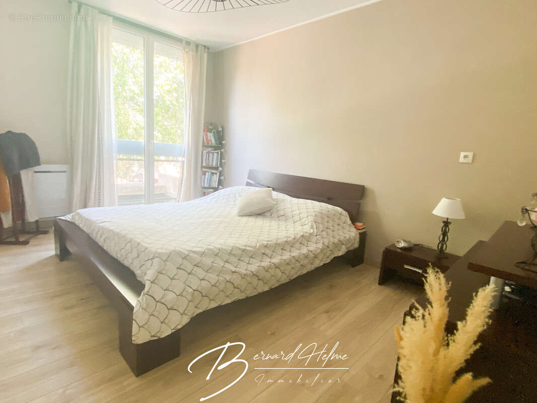 Appartement à MARSEILLE-9E