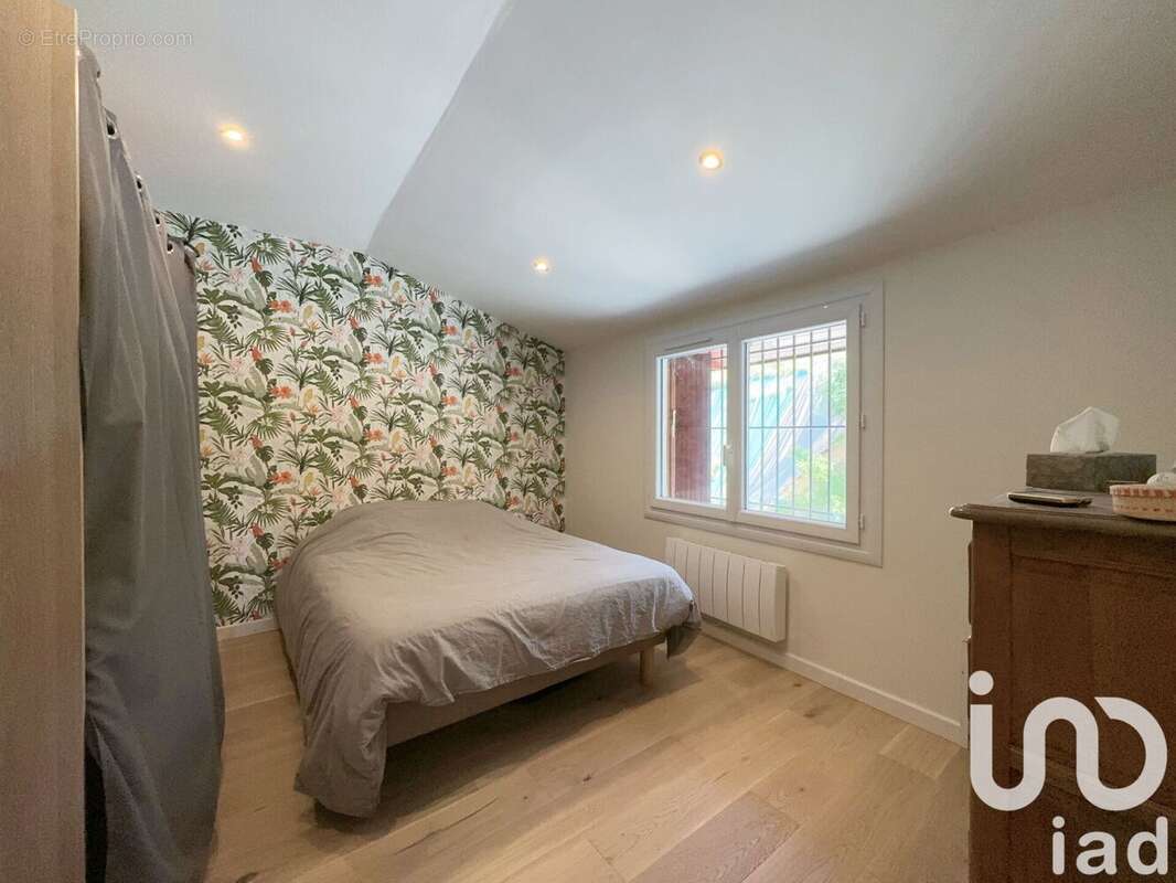 Photo 8 - Maison à SAINT-VICTOR-DE-CESSIEU