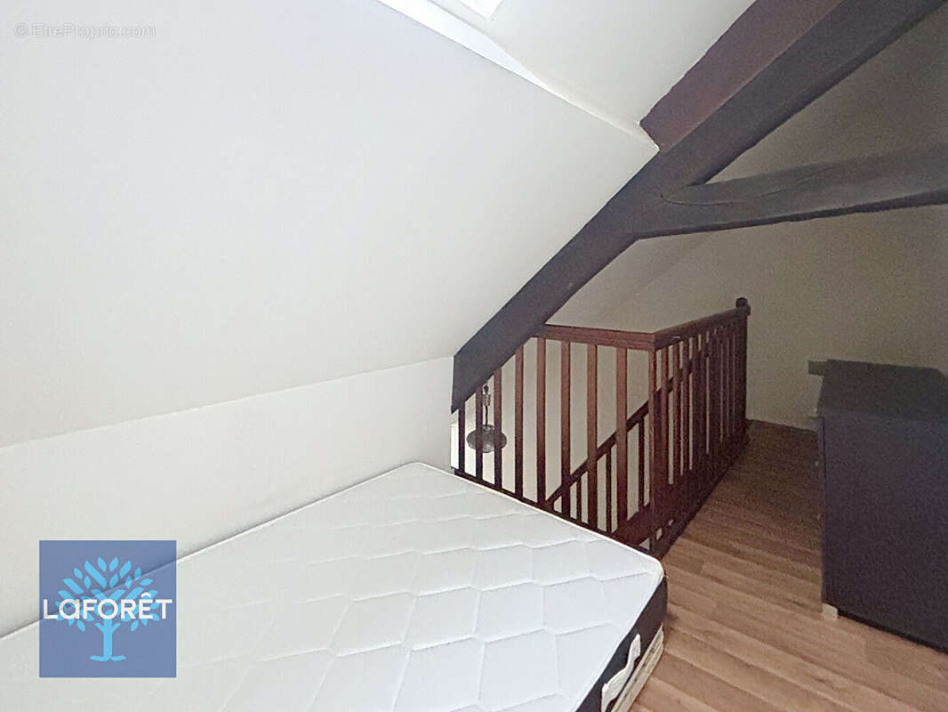 Appartement à FOUGERES