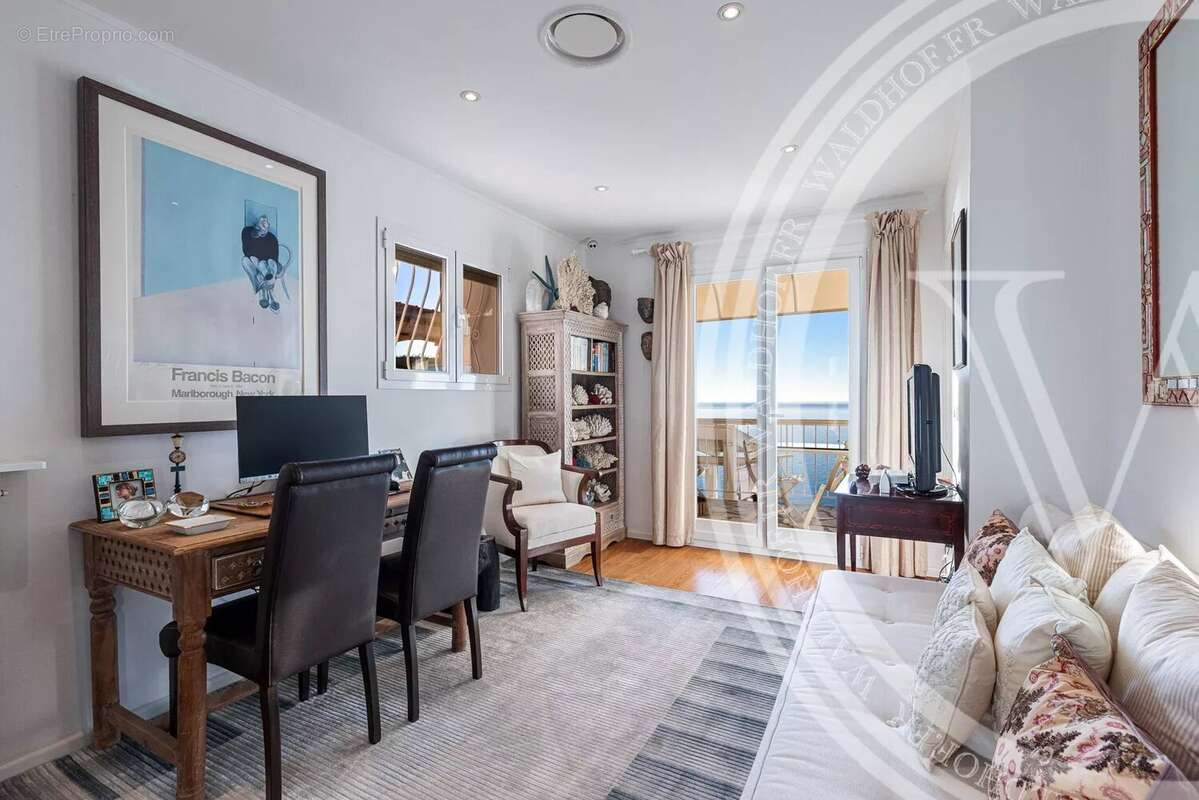 Villa Art Déco entièrement rénovée dans un domaine privé de Cap d'Ail à 5 min de Monaco - photo 13