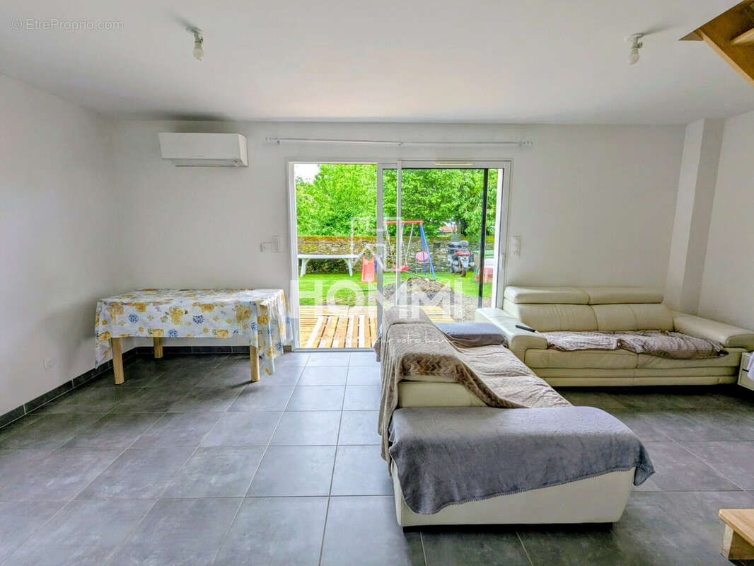 Maison 86 m² à Isse  - photo 2