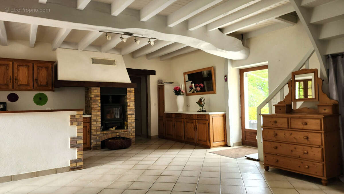 Maison à BARBECHAT