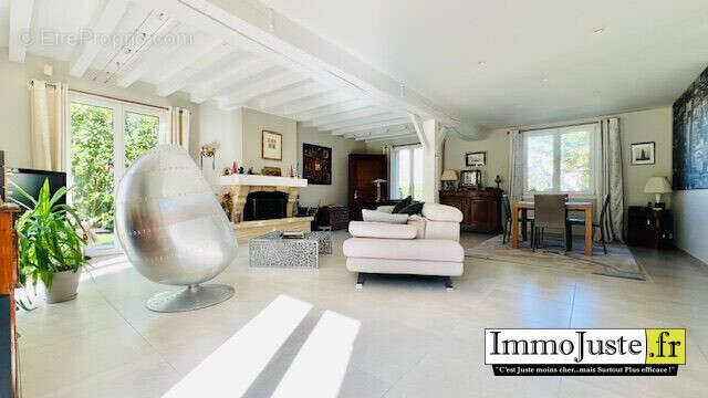 Maison à JOUARS-PONTCHARTRAIN