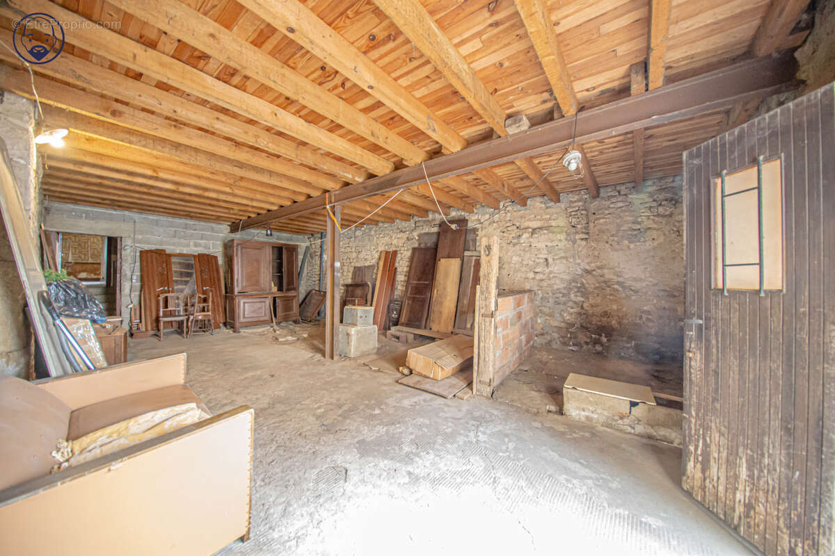 Maison à COUVERTPUIS