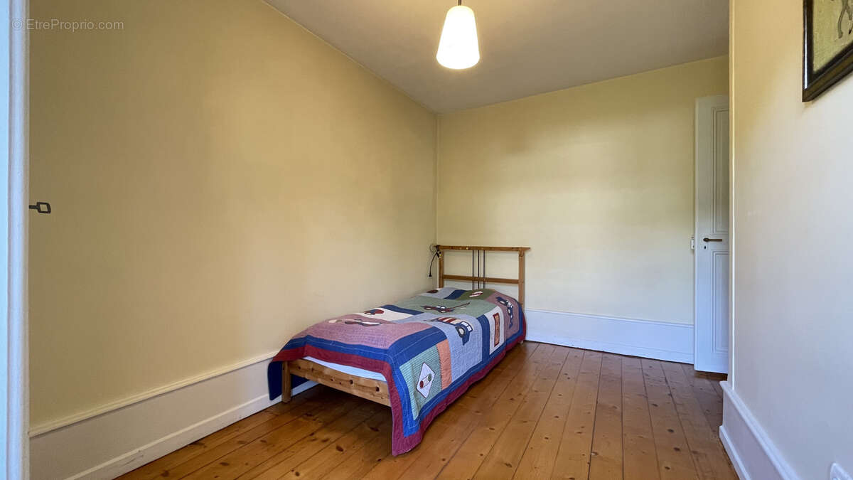 Maison à DIVONNE-LES-BAINS