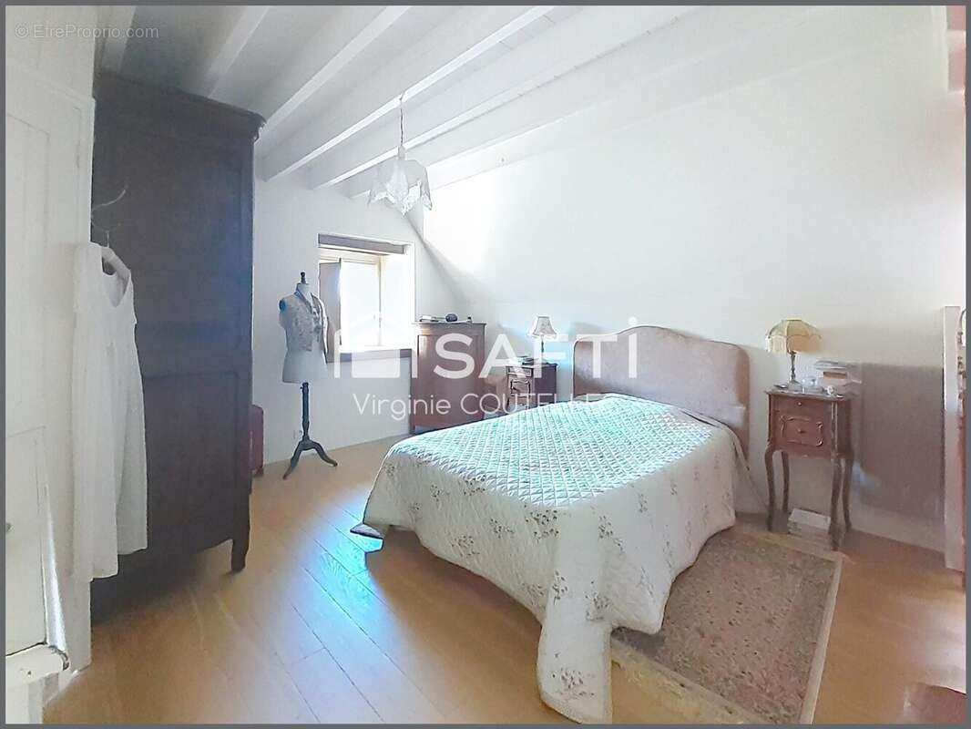 Maison 300 m² à Vannes  - photo 8