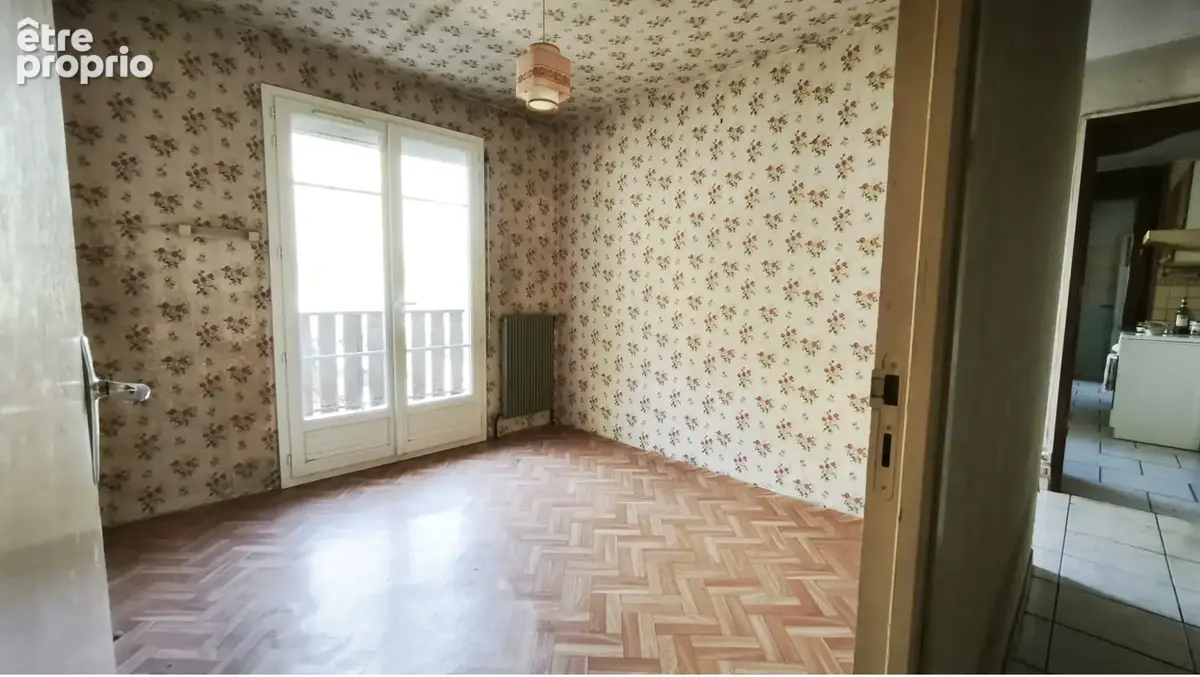 Maison d'habitation de 135 m2 4 chambres sur un terrain de 3 421 m2 - photo 6