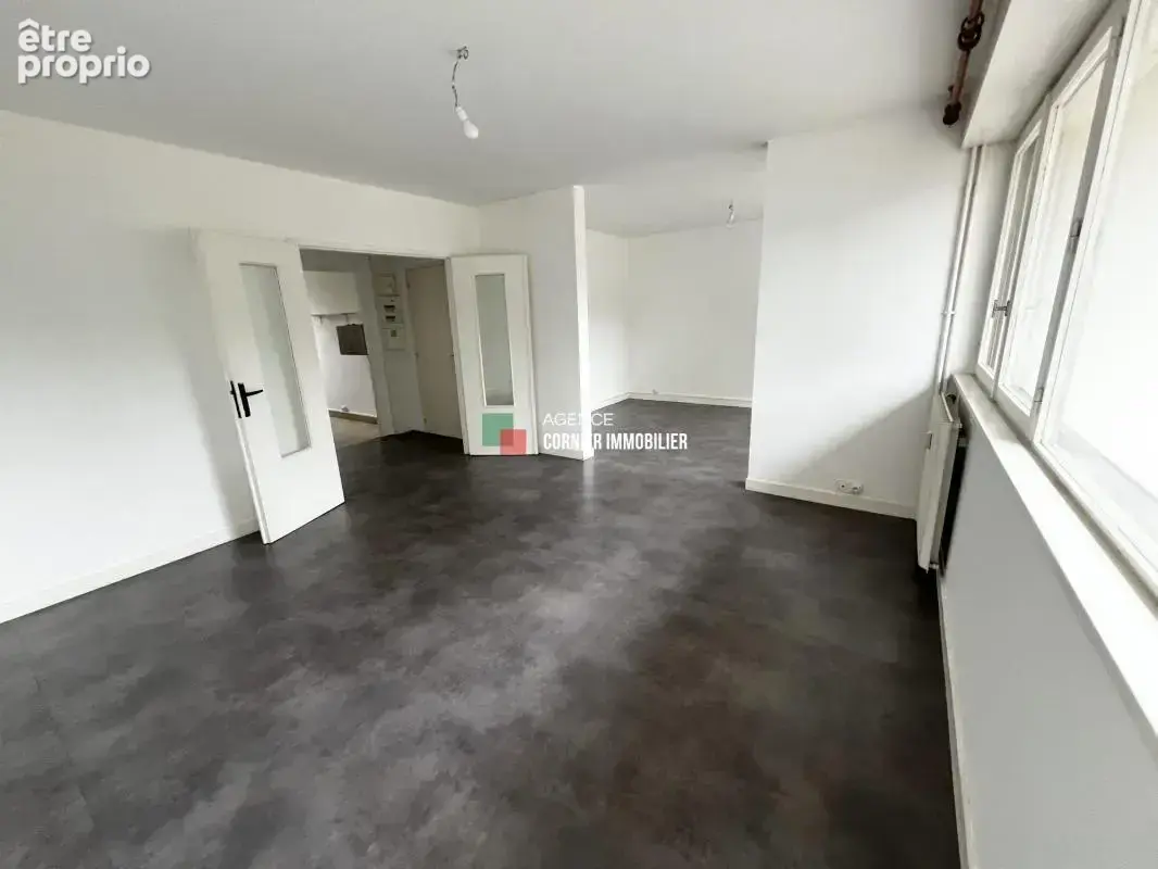 Appartement Saint Jacques De La Lande - 77 m2 - photo 2