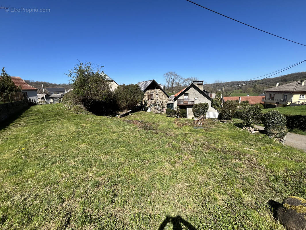 Terrain à POUEYFERRE