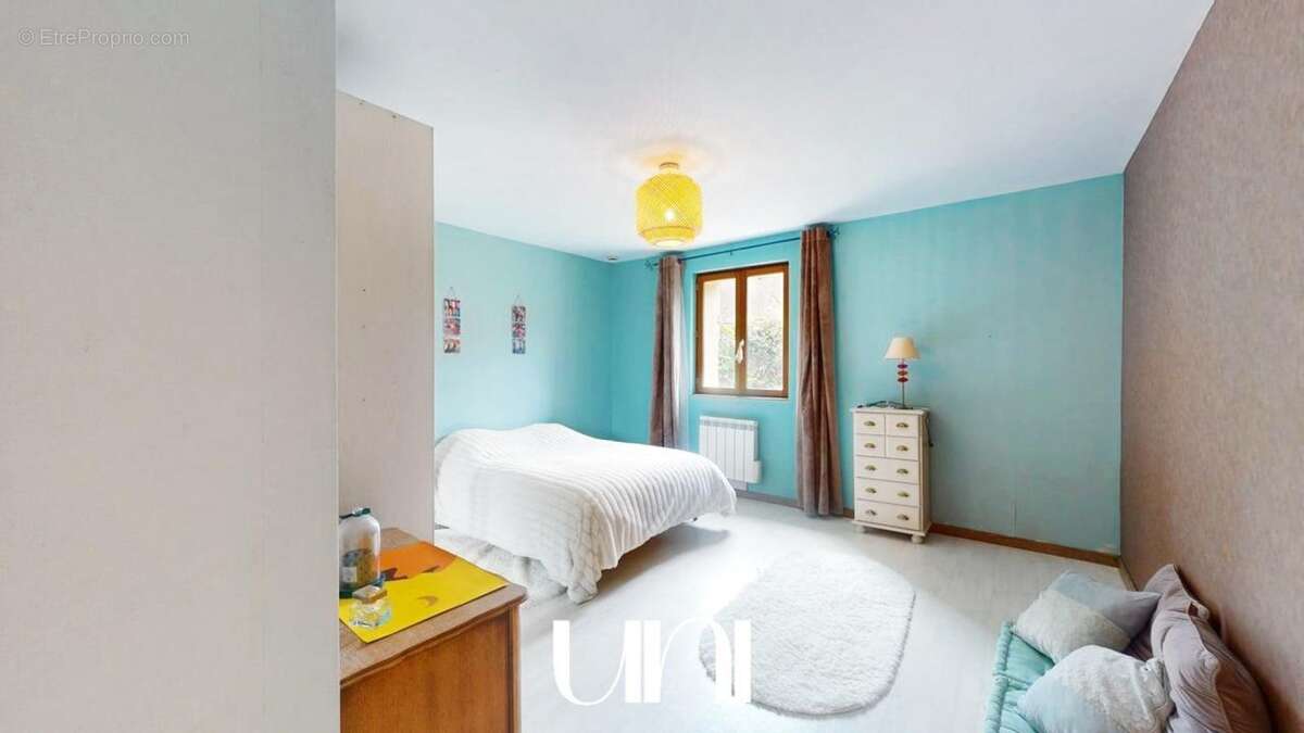 Maison à MEZIDON-CANON