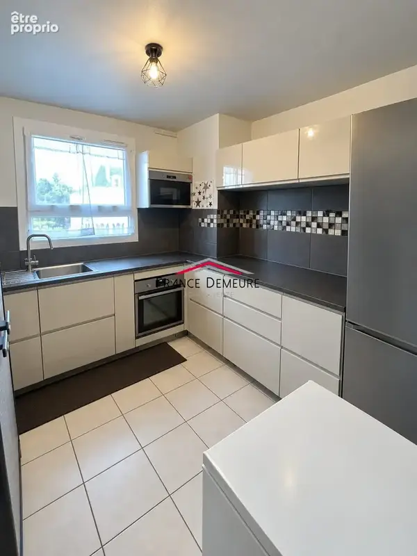 Appartement 4 pièces 62 m² à vendre à Franconville (95130) - photo 4