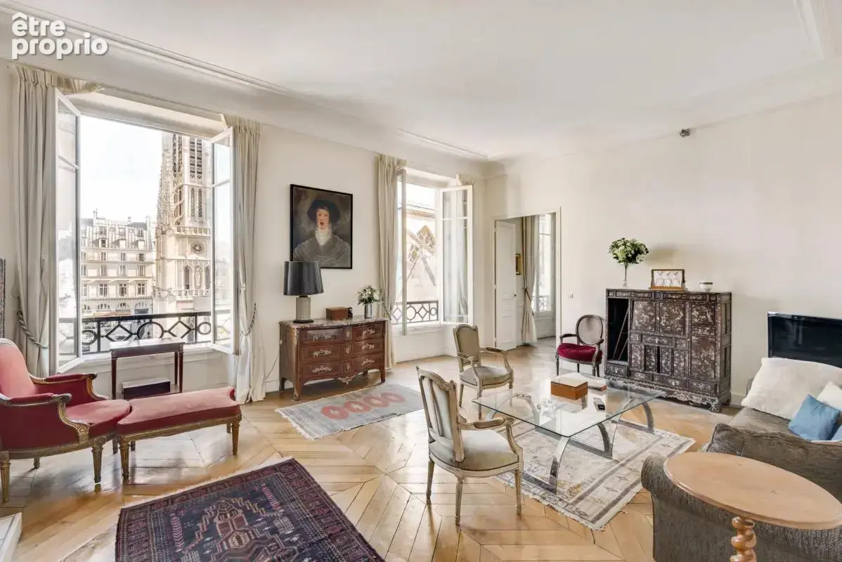 Appartement de 5 pièces de 119 m² situé à Paris - photo 2