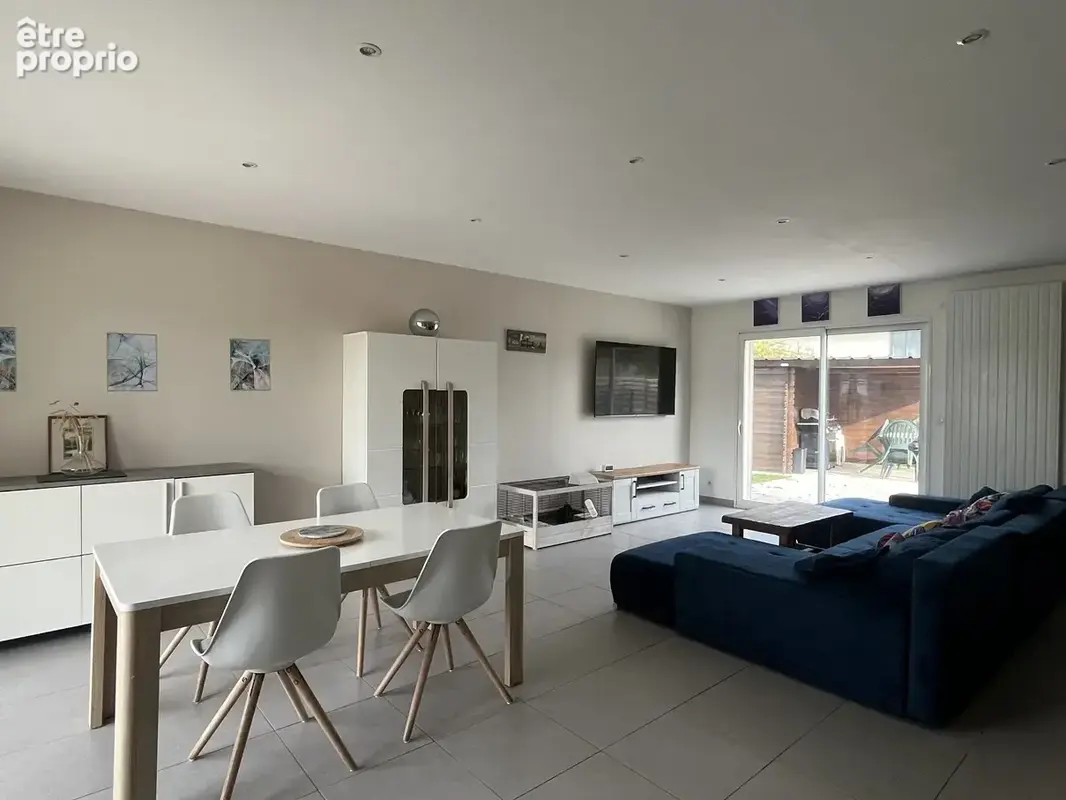 Maison T5 154 m2 - photo 2