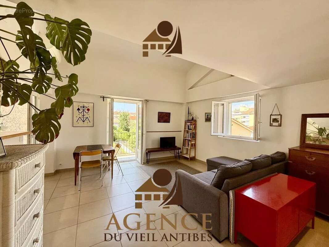Appartement à ANTIBES