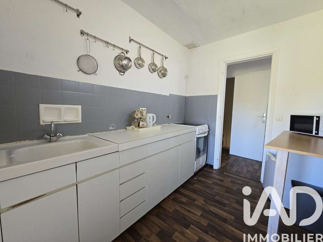Maison 73 m² à Villeneuve-Les-Corbieres  - photo 5