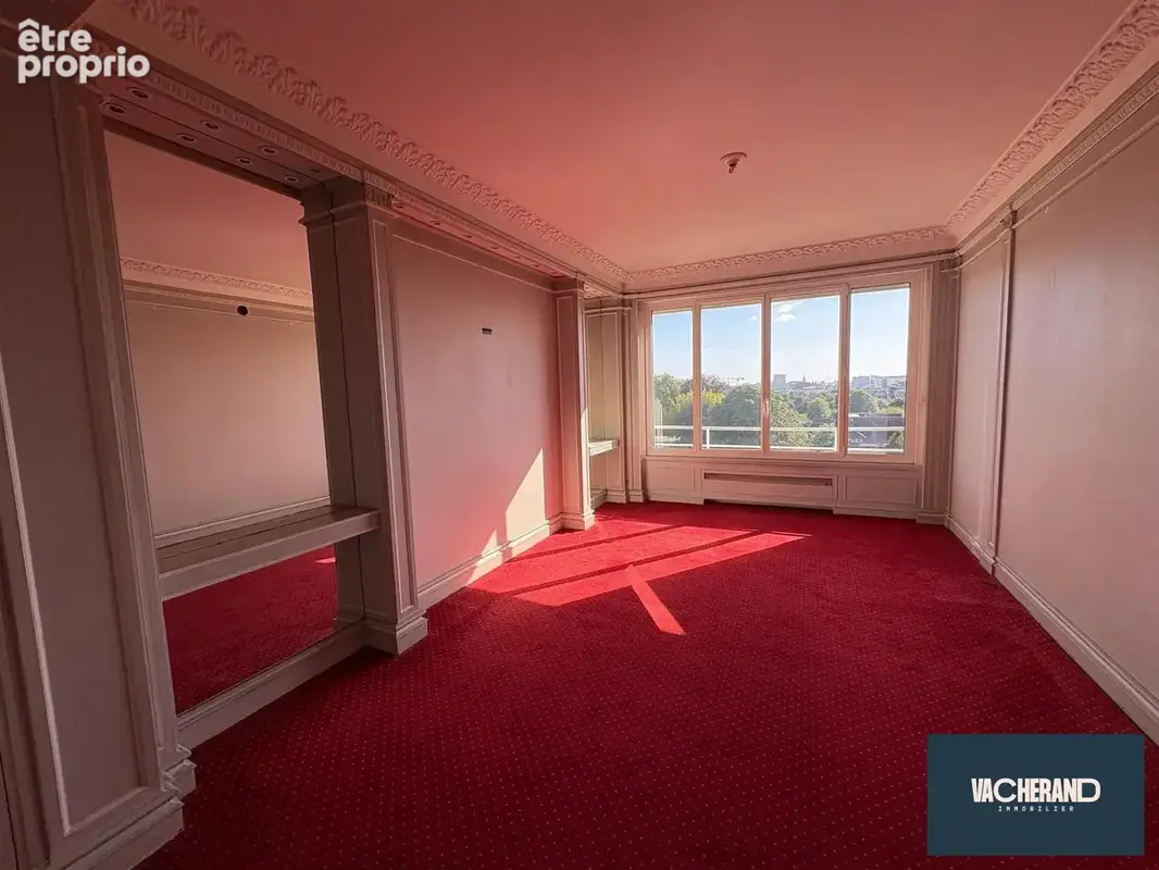 Appartement 222 m² à Lille  - photo 2
