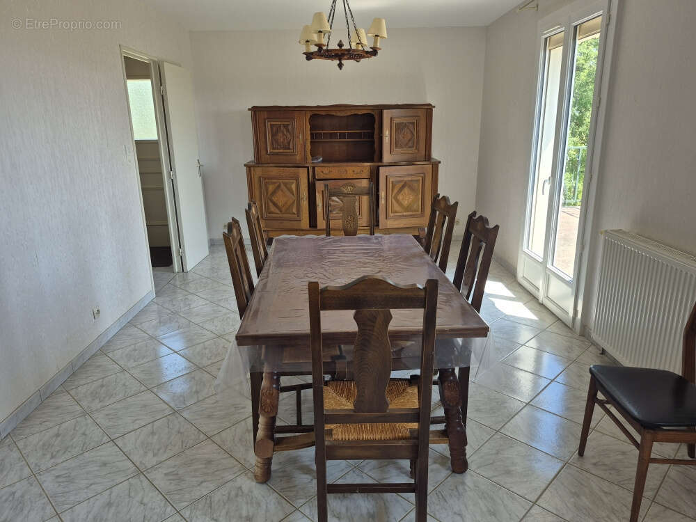 A Saint-Justin, Maison de 95m2 de plain-pied avec vue panoramique des Pyrénées - photo 6