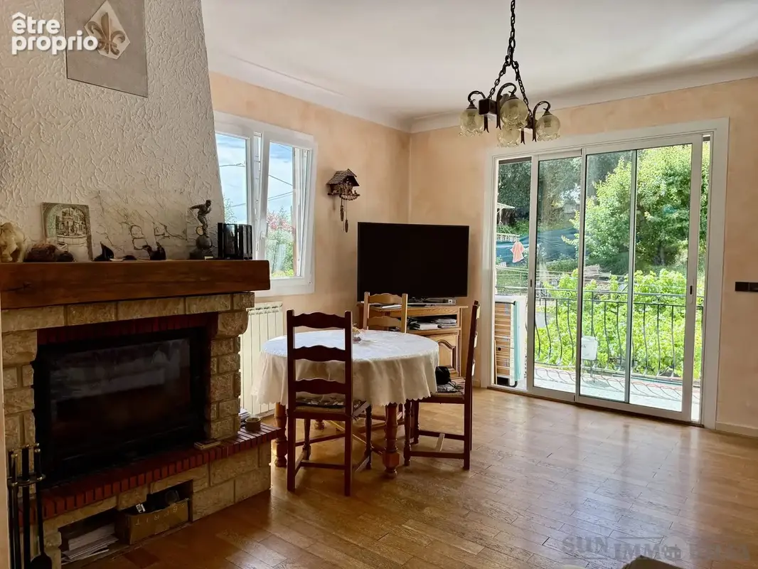 Appartement 4 pièces 87 m² à vendre à Saint-Jeannet (06640) - photo 3