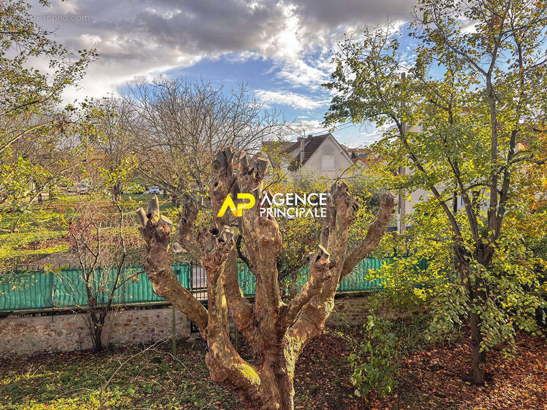 Maison à SARTROUVILLE