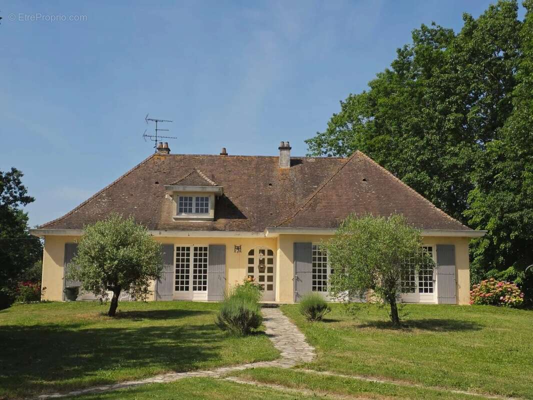 Maison à AURIAC-SUR-DROPT