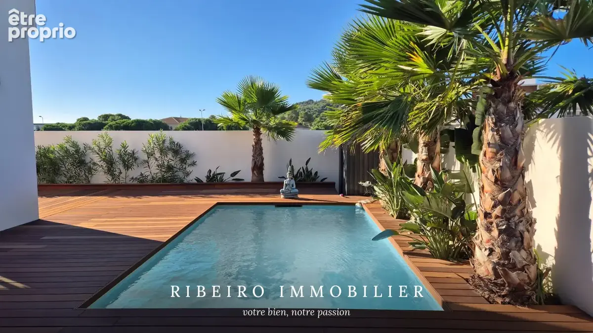 Villa contemporaine à vendre à Agde - piscine, 4 suites, vue sur jardin. - photo 4