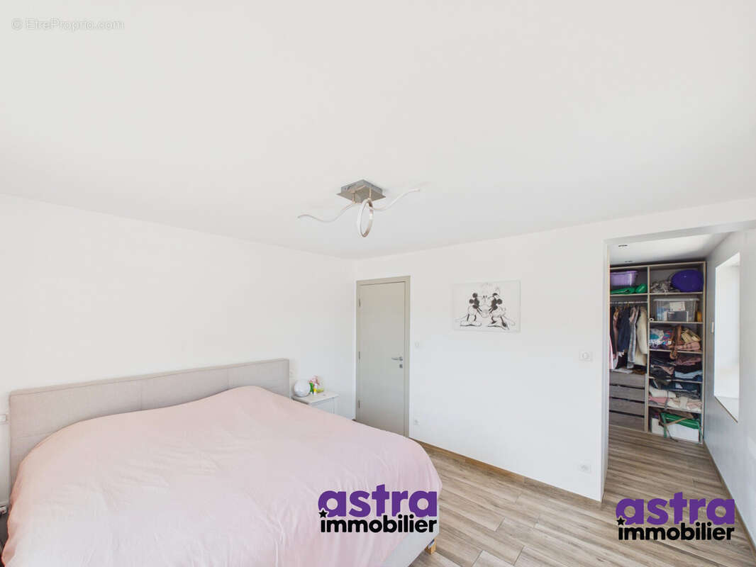 Appartement 152 m² à Waldighofen  - photo 9