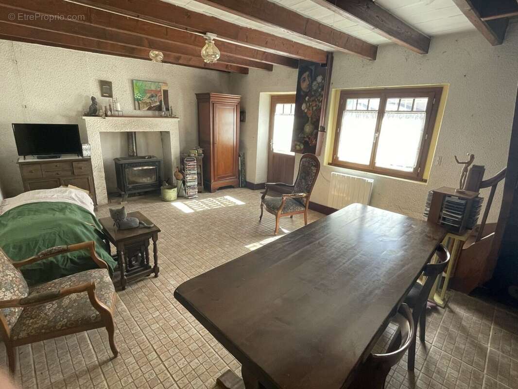 Maison à BELLEFONDS