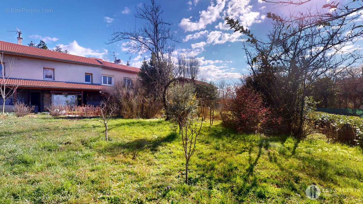 Maison à CHAMPAGNIER