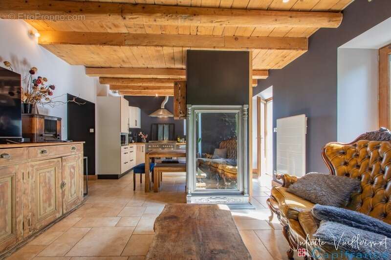 Appartement à AIX-LES-BAINS