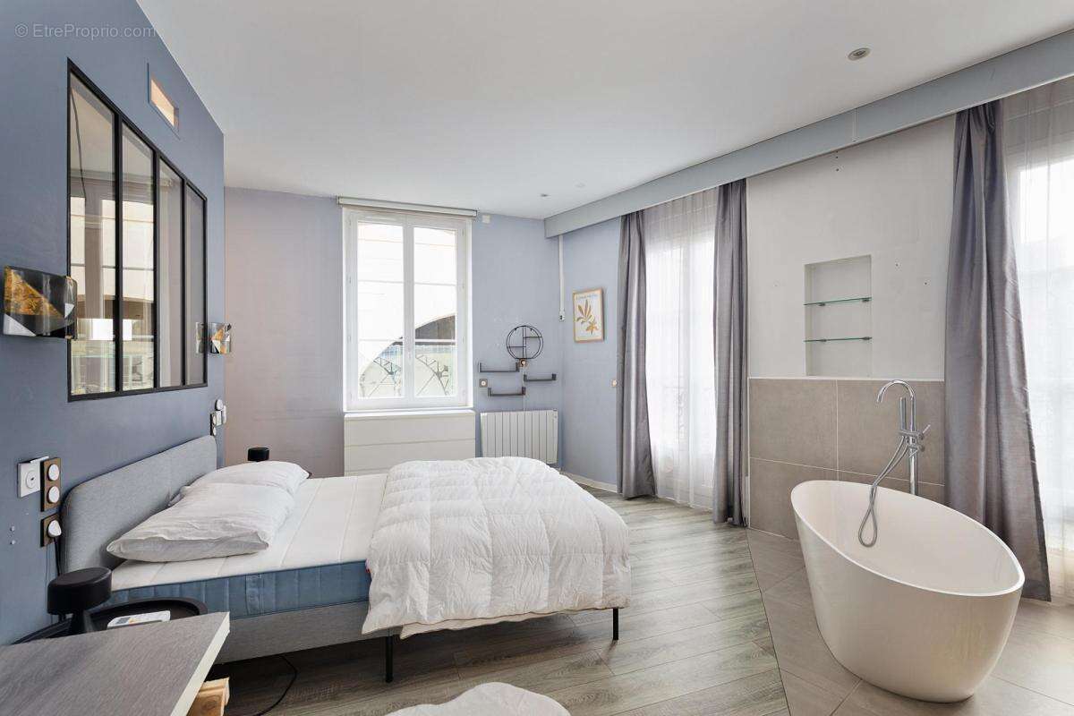 Appartement à COMPIEGNE