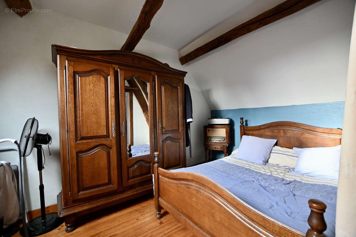 Maison à AVALLON