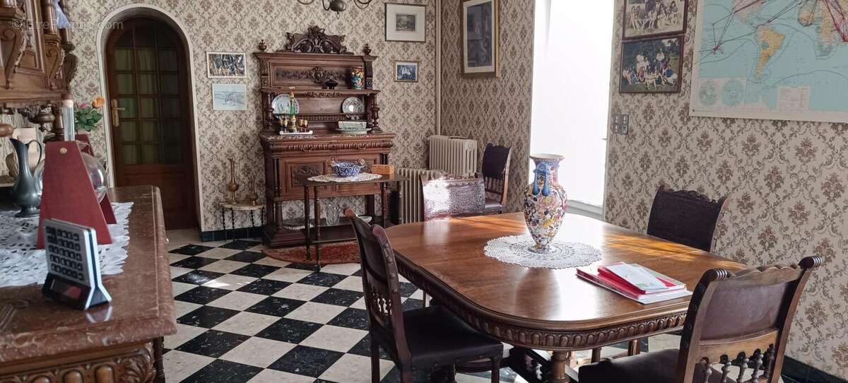Maison à LUSSANT