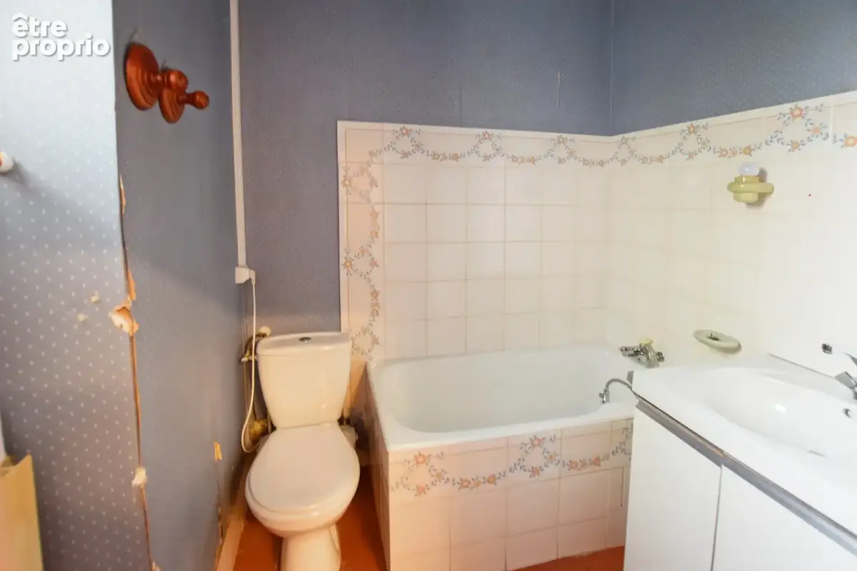 Maison de ville de 56.88 m2 avec jardin LE CREUSOT (71) - photo 3